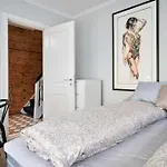 Willa Beautiful Townhouse Super Central In - 4 Bedrooms 8 Guests Bergen