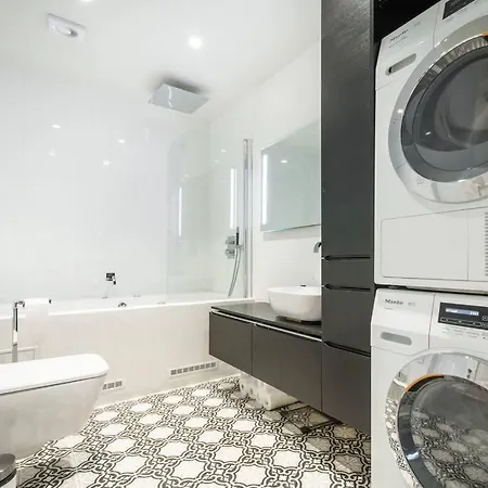 Beautiful Townhouse Super Central In - 4 Bedrooms 8 Guests * Bergen